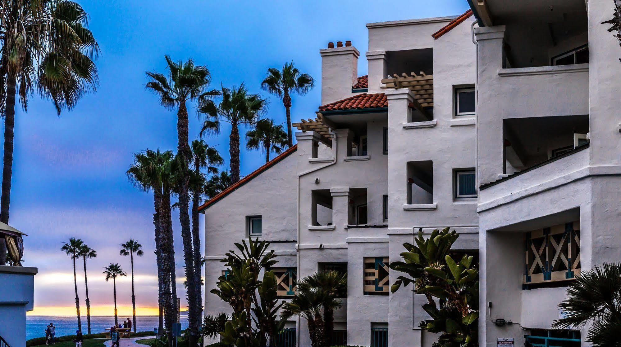 Resort Cove 3*
